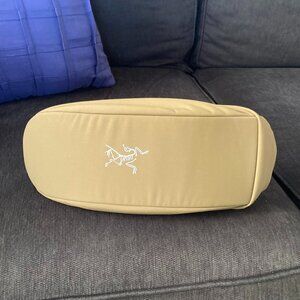Arc'teryx - Ski Goggle soft case - NEW